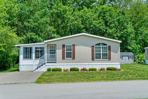 91-91 Anna Robert Cir, Wells, ME, 04090-5557 | Card Image
