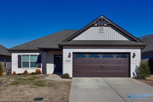 9539 Hampton Oak Dr, Owens Cross Roads, AL, 35763-4822 | Card Image