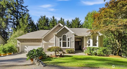 11033 169th Place Ne, Redmond, WA, 98052 | Card Image