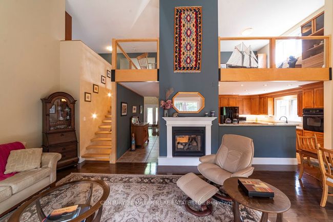 46 Giffin Rd, House other with 2 bedrooms, 3 bathrooms and 4 parking in Dundas ON | Image 8