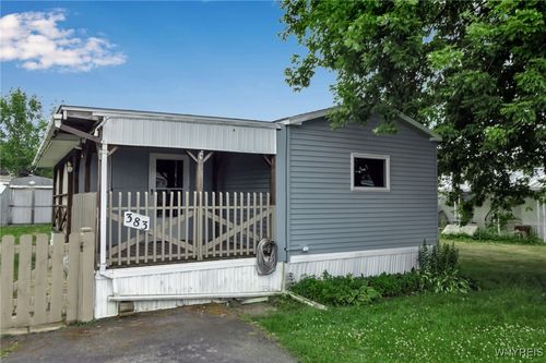 383 Birchwood Dr, Lockport, NY, 14094-9157 | Card Image