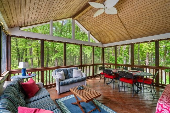 79 Medway St, House other with 4 bedrooms, 3 bathrooms and 6 parking in Norfolk MA | Image 31