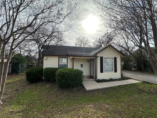 5808 Ellison Ave, Haltom City, TX, 76117-4722 | Card Image