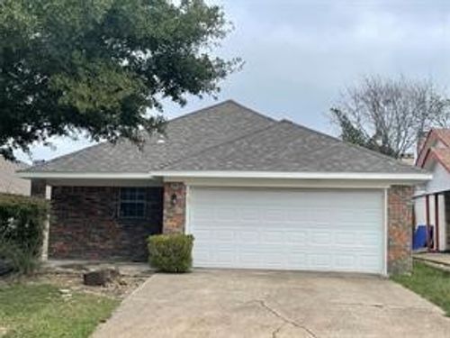 5412 Village Green Dr, Mesquite, TX, 75150-1212 | Card Image