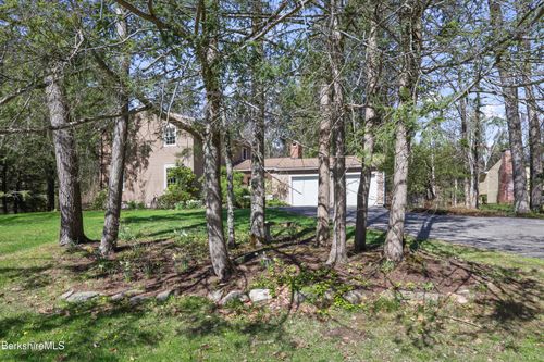 63 Sherwood Dr, Lenox, MA, 01240-2347 | Card Image
