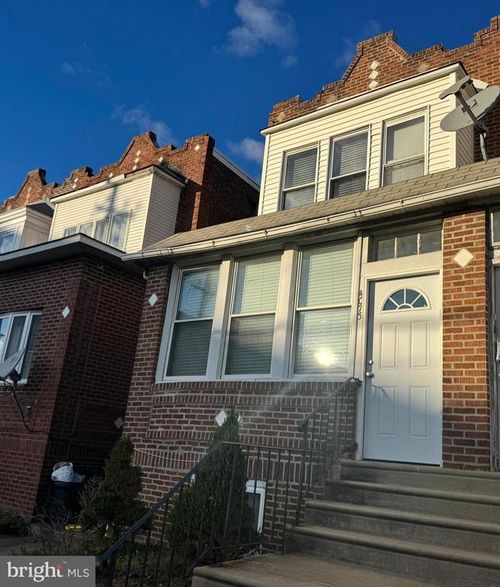 4073 Ford Rd, PHILADELPHIA, PA, 19131-2833 | Card Image