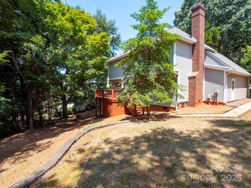 7429 Rock Island Rd, Charlotte, NC, 28278-6501 | Card Image