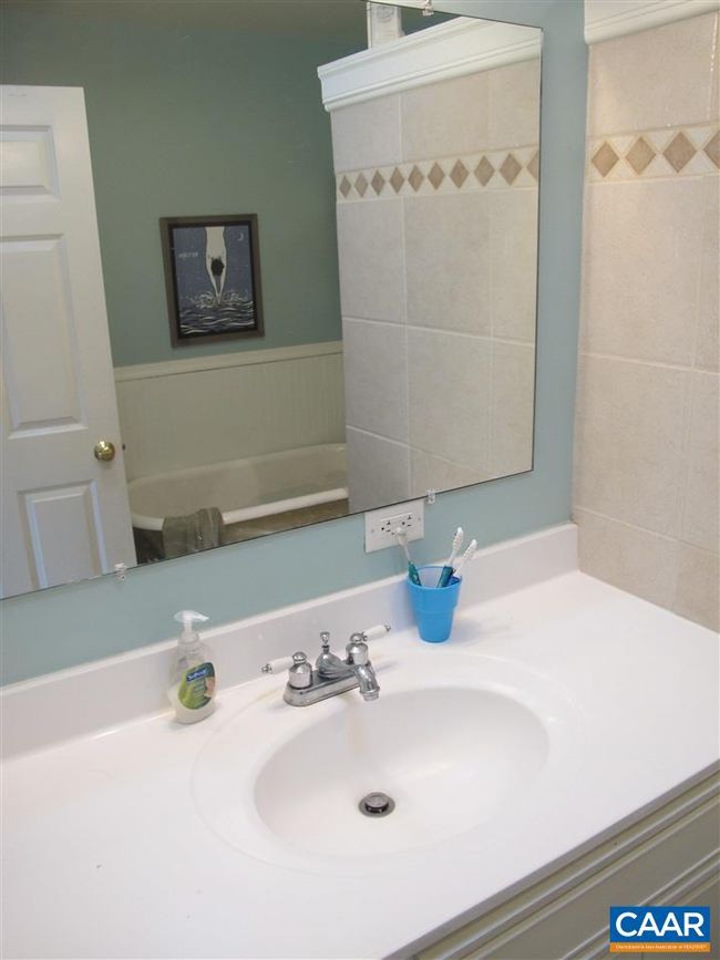 917 West St, House other with 3 bedrooms, 2 bathrooms and null parking in CHARLOTTESVILLE VA | Image 7