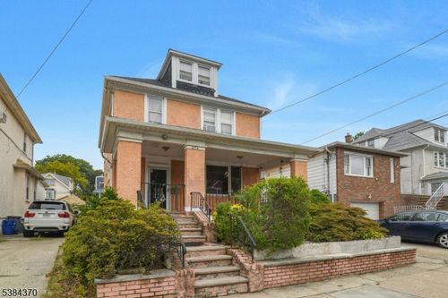 414 78th St, North Bergen, NJ, 07047-5524 | Card Image