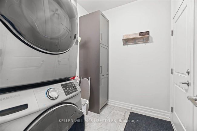 419 - 9861 Glendon Dr, Condo with 3 bedrooms, 3 bathrooms and null parking in Middlesex Centre ON | Image 9