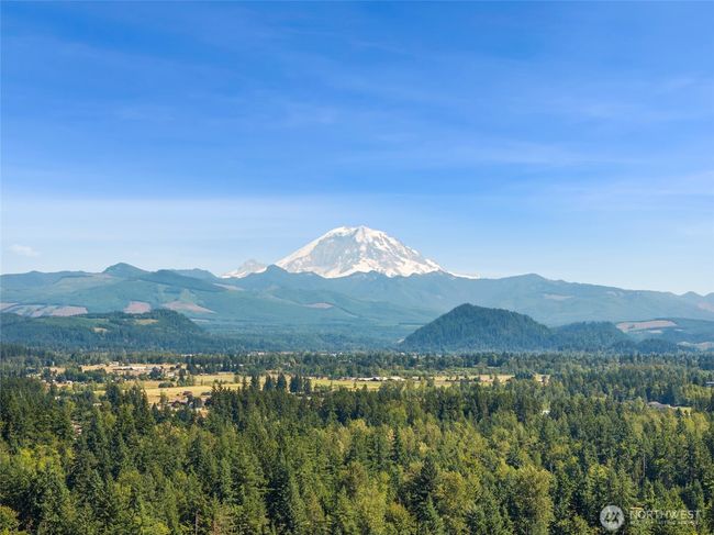 24537 Se 384 Th St, House other with 4 bedrooms, 4 bathrooms and 2 parking in Enumclaw WA | Image 36