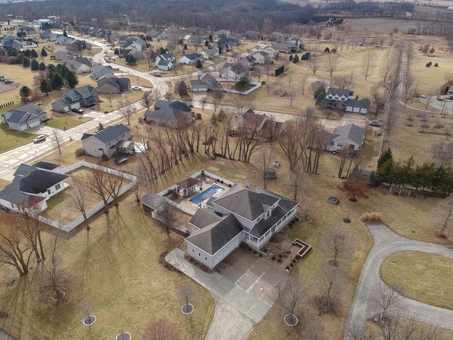 104 S Spencer St, House other with 4 bedrooms, 5 bathrooms and 4 parking in Lexington IL | Image 63
