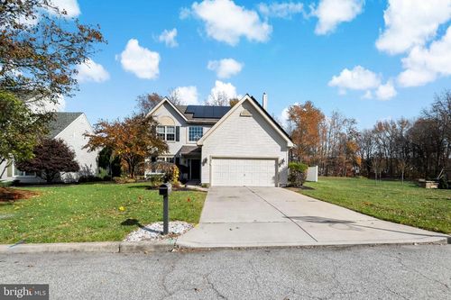 2 Watson Dr, MOUNT LAUREL, NJ, 08054-5209 | Card Image