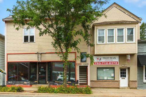 12814 Lake Blvd, Lindstrom, MN, 55045-9345 | Card Image