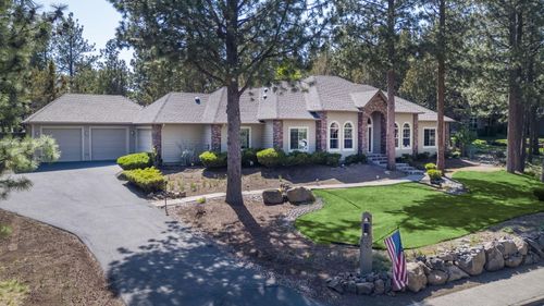 1047 Nw Milton Ct, Bend, OR, 97703-5699 | Card Image