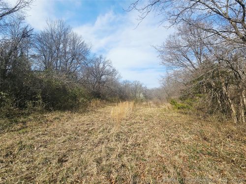 1 E Rocky Ridge St, Claremore, OK, 74019 | Card Image