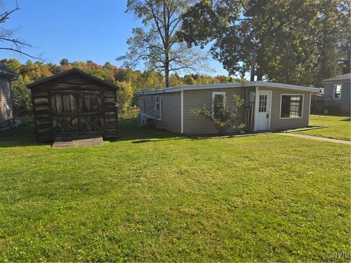 187 Millard Bassett Rd, Fulton, NY, 13069-4318 | Card Image