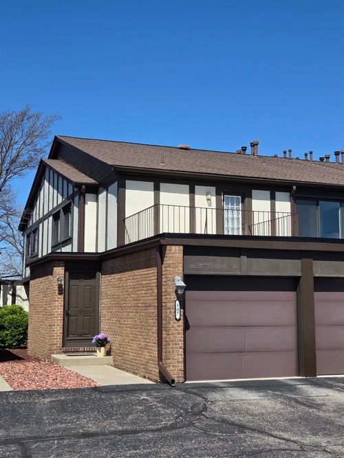 507 Country Club Dr, Saint Clair Shores, MI, 48082-1064 | Card Image