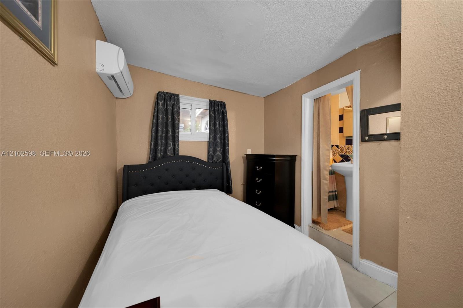 Residential Lease in Miami Gardens 5