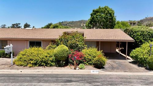 b-1872 Fairway Park, Escondido, CA, 92026 | Card Image