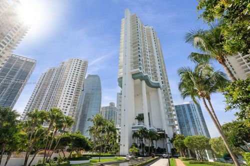 apt-1702-900 Brickell Key Blvd, Miami, FL, 33131-3743 | Card Image