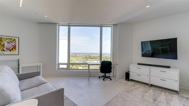 PH1 - 455 Longboat Club Road, Condo with 3 bedrooms, 3 bathrooms and null parking in Longboat Key FL | Image 34