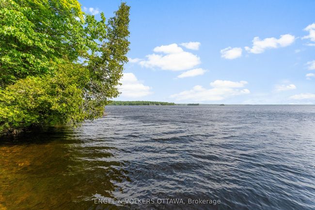 233 Barrett Chute Rd, Home with 0 bedrooms, 0 bathrooms and null parking in Calabogie ON | Image 35