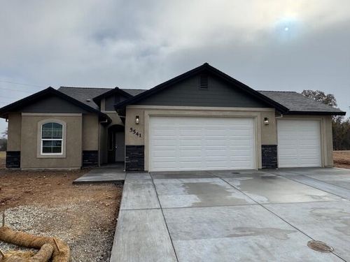 5541 Penrose Parkway, Redding, CA, 96002 | Card Image