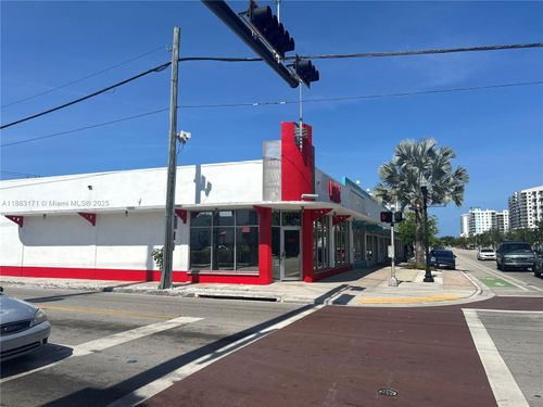 2341 Hollywood Blvd, HOLLYWOOD, FL, 33020-6708 | Card Image