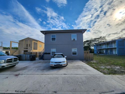 3-620 20th St, WEST PALM BEACH, FL, 33407-6366 | Card Image