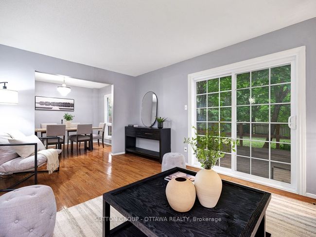 1112 St Germain Cres, House other with 4 bedrooms, 2 bathrooms and 2 parking in Orleans ON | Image 11
