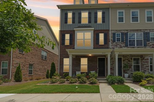 10122 Hemingway Pl, Charlotte, NC, 28227-0066 | Card Image