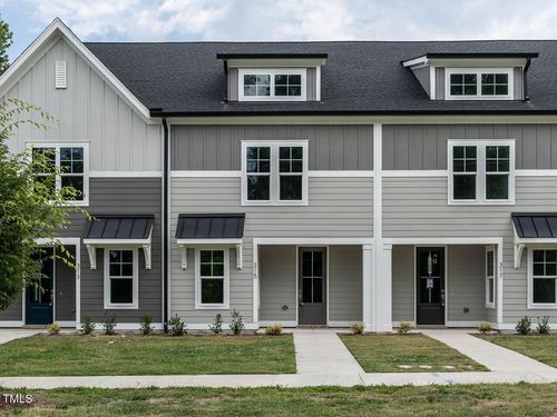 315 E 4th Street, Wendell, NC, 27591 | Card Image