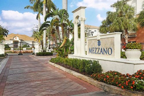 2202-9905 Baywinds Dr, West Palm Beach, FL, 33411-6346 | Card Image