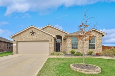 1244 Rebecca Lane, House other with 4 bedrooms, 2 bathrooms and null parking in Saginaw TX | Image 2