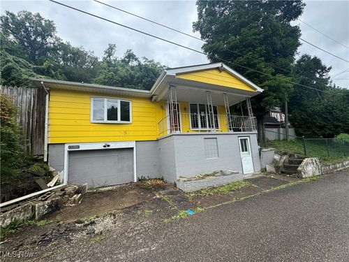 61 Laipple St, Bridgeport, OH, 43912-1638 | Card Image