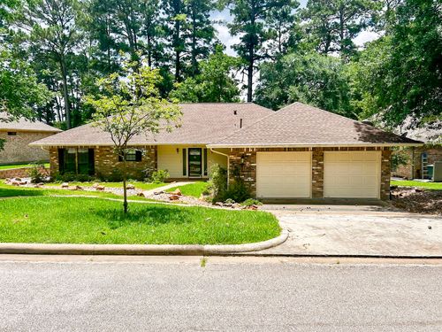 813 River Oaks Drive, Huntsville, TX, 77340 | Card Image