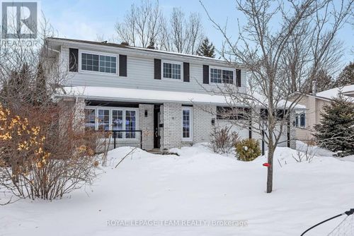 6 Stroughton Crescent, Ottawa, ON, K0A3P0 | Card Image