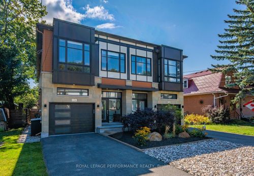 154 Nora St, Ottawa, ON, K1Z7B3 | Card Image