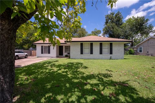 4204 Carter Creek Pkwy, Bryan, TX, 77802-4205 | Card Image