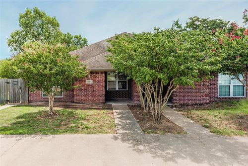 1425 Western Oaks Ct, Bryan, TX, 77807-1709 | Card Image
