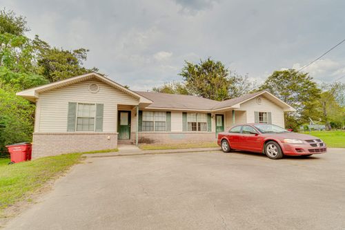307 E Center St, Morrilton, AR, 72110-2201 | Card Image