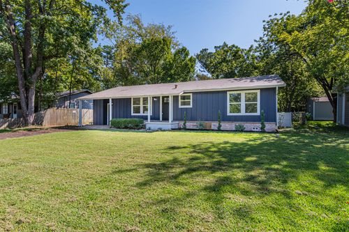 1024 Tower St, Canton, TX, 75103-1627 | Card Image