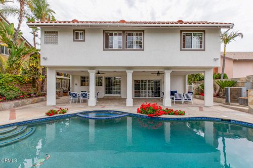 8857 Bluffdale Dr, Sun Valley, CA, 91352-2806 | Card Image