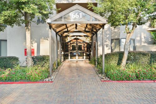 unit-207-661 Bering Dr, Houston, TX, 77057-2137 | Card Image