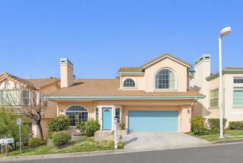 55 Buena Vista Road, South San Francisco, CA, 94080 | Card Image