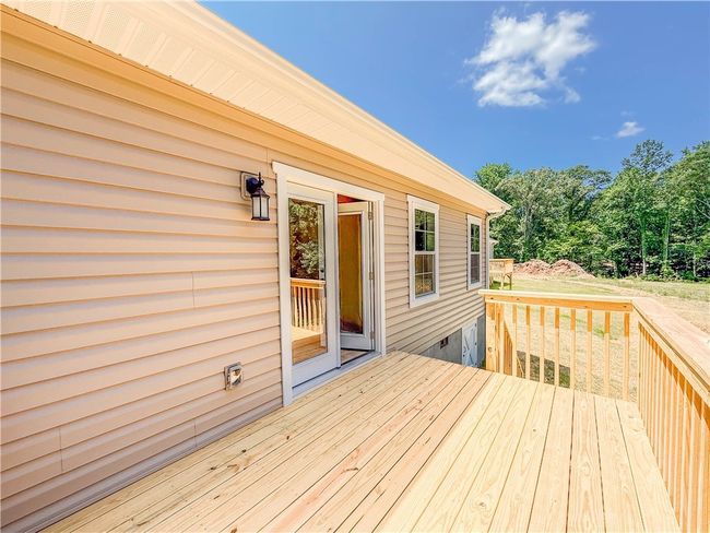 320 Code Cir, House other with 3 bedrooms, 2 bathrooms and null parking in Seneca SC | Image 33