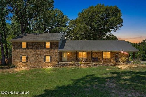 2125 Swinnea Rd, Nesbit, MS, 38651-9667 | Card Image