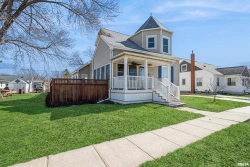 404 Jackson St, Olin, IA, 52320-4733 | Card Image