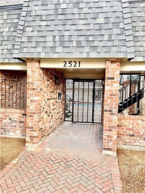 103-2521 Metairie Lawn Dr, Metairie, LA, 70002-6170 | Card Image